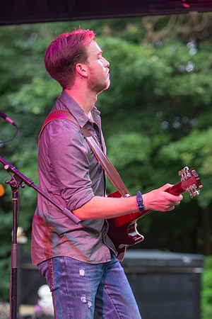 Spencer Mackenzie at Blues Holler in Uxbridge