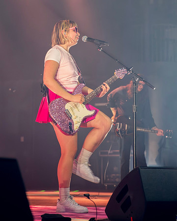 Beach Bunny at History in Toronto