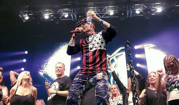I Love the 90's Tour