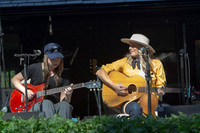 Emily Burgess & Melissa Payne at Blues Holler in Uxbridge