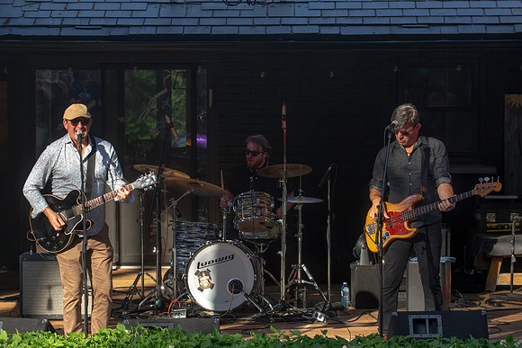 Steve Strongman at Blues Holler in Uxbridge